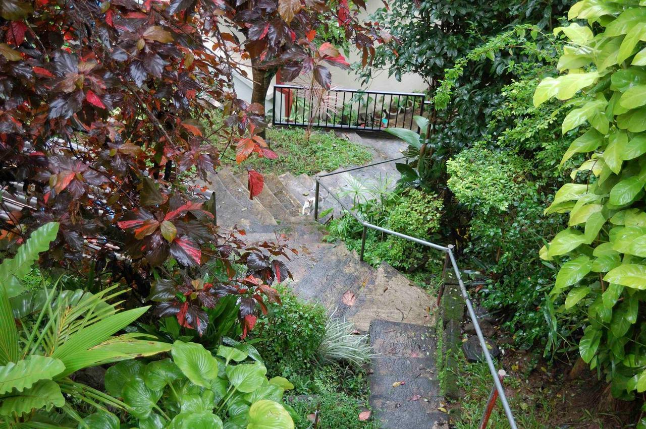 Evergreen Kandy Exterior foto